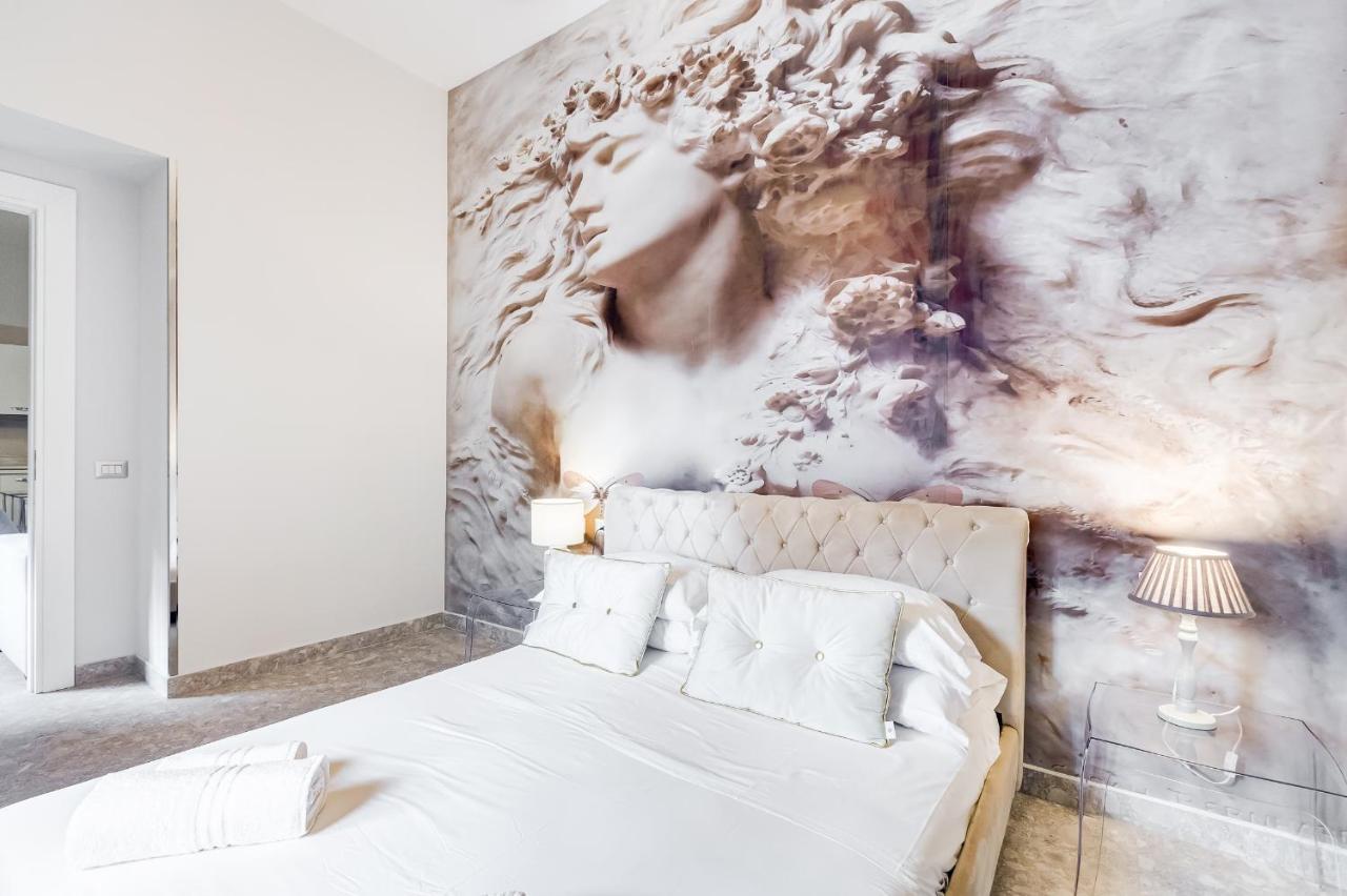 Trevi Fountain - NEW! - Your Italian Holidays Roma Esterno foto